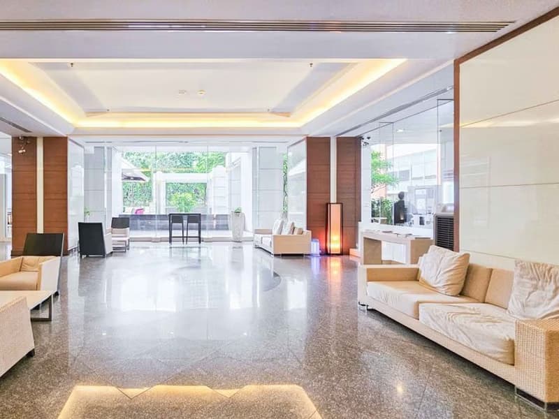 Condo for Sale at Baan Sathorn Chaophraya