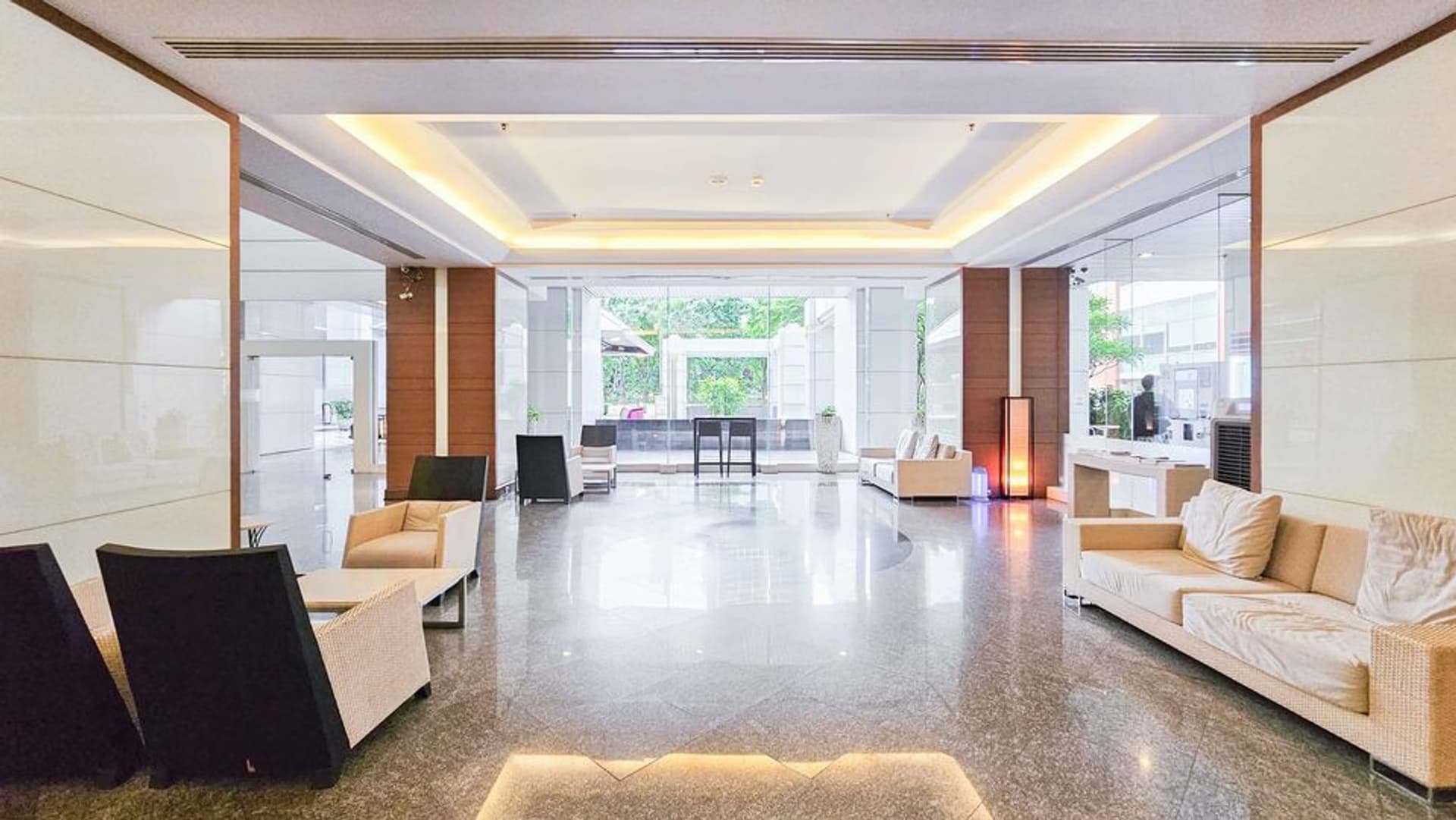 Condo for Sale at Baan Sathorn Chaophraya - Image 9