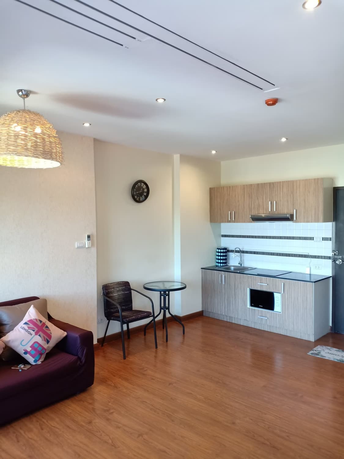 1 Bed Condo for Rent and Sale in Mueang Chiang Mai - Image 12