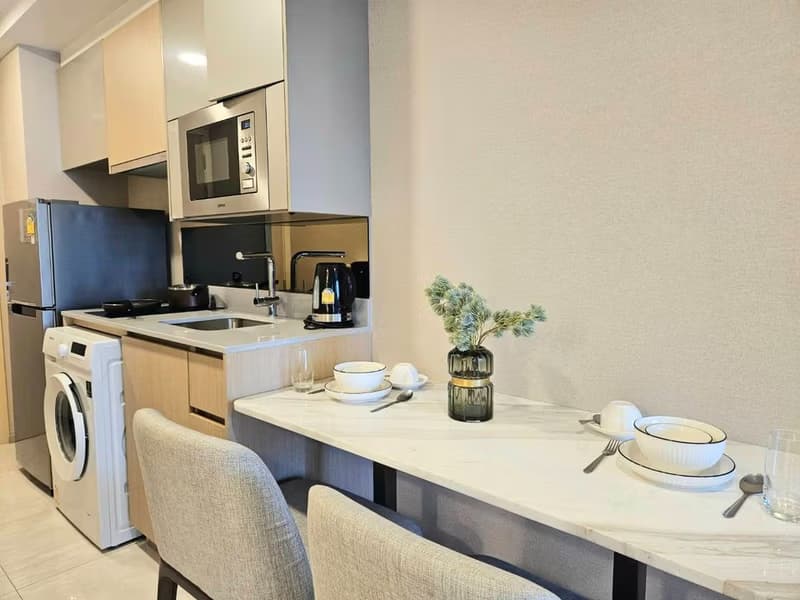 1 Bed Condo for Rent  Near Sukhumvit MRT