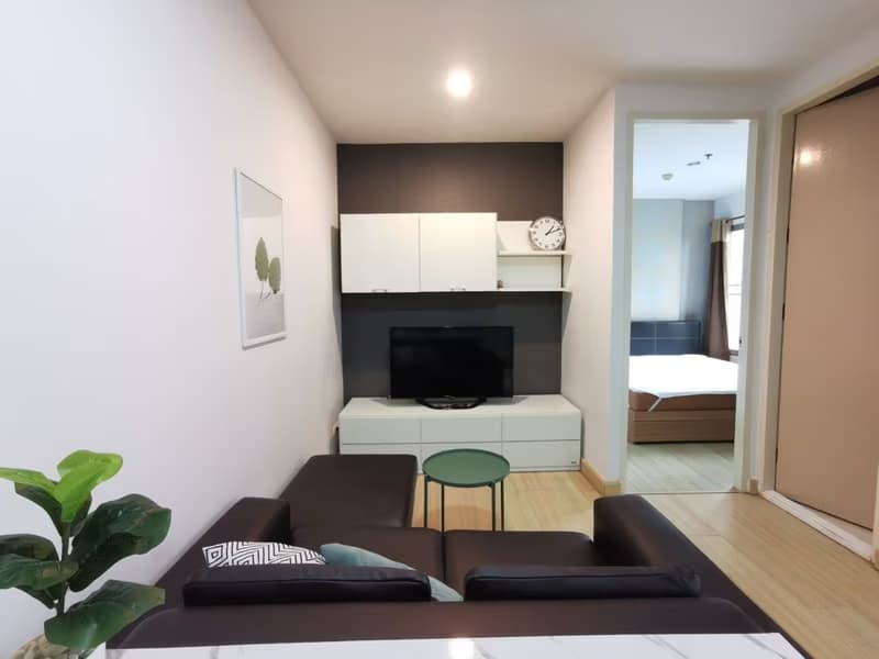 1 Bedroom Condo