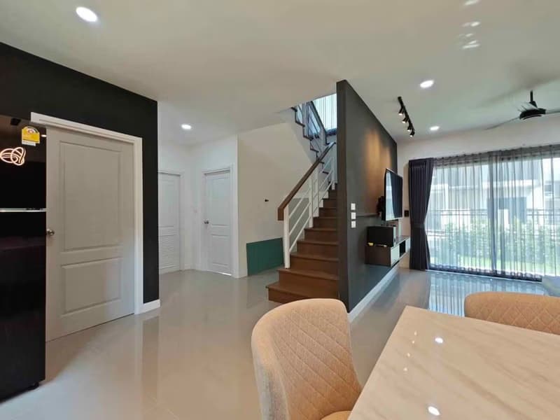 3 Bed House for Rent and Sale in San Kamphaeng