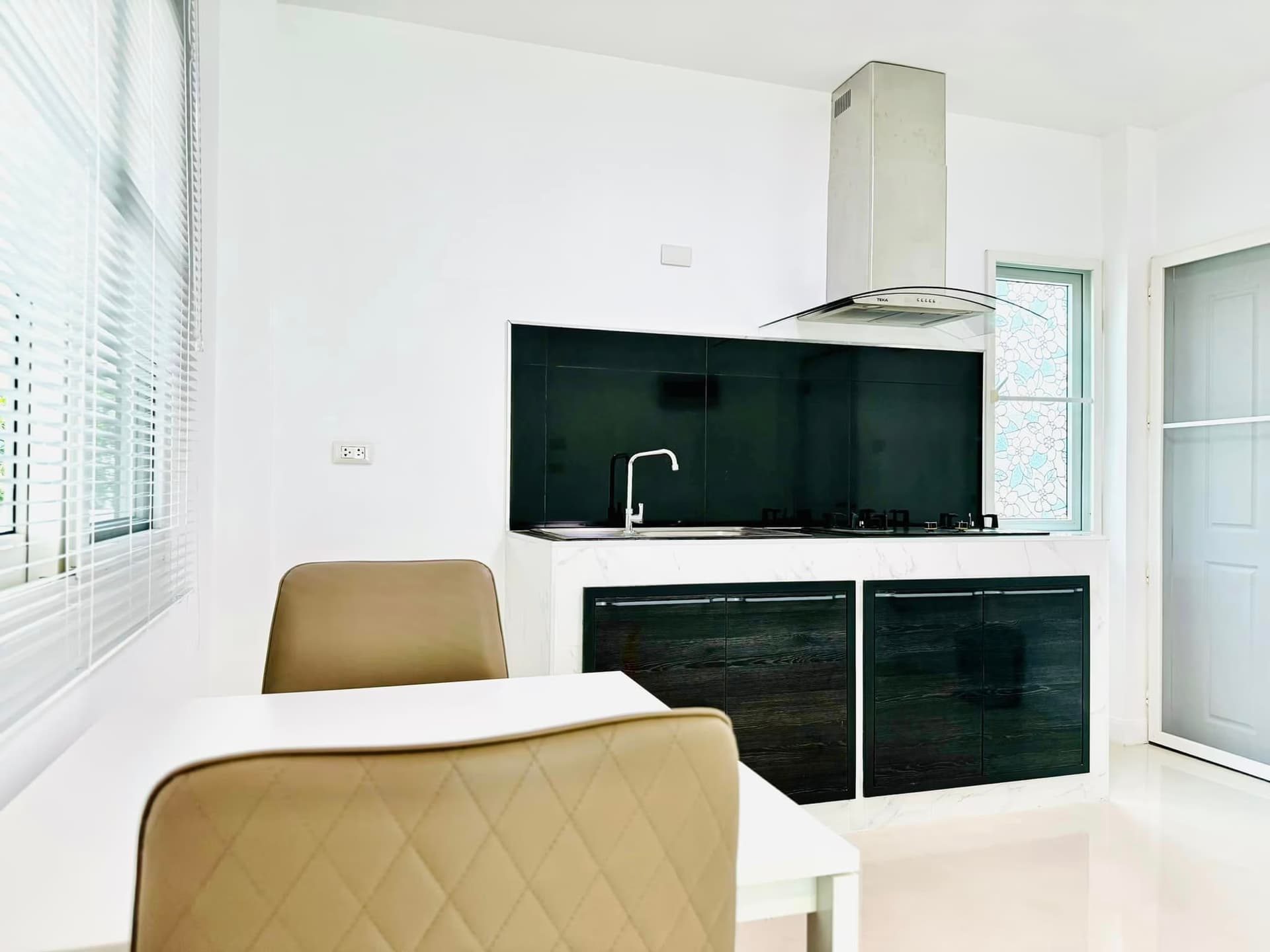 3 Bed House for Sale in San Kamphaeng - Image 12