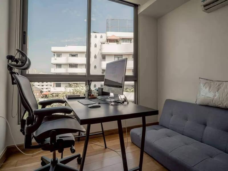 2 Bed Condo for Rent in Watthana
