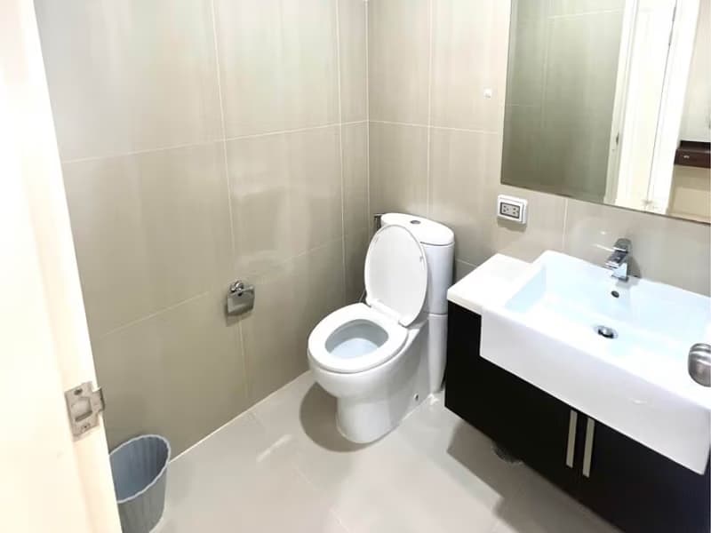 1 Bed Condo for Rent  Near Phetchaburi MRT
