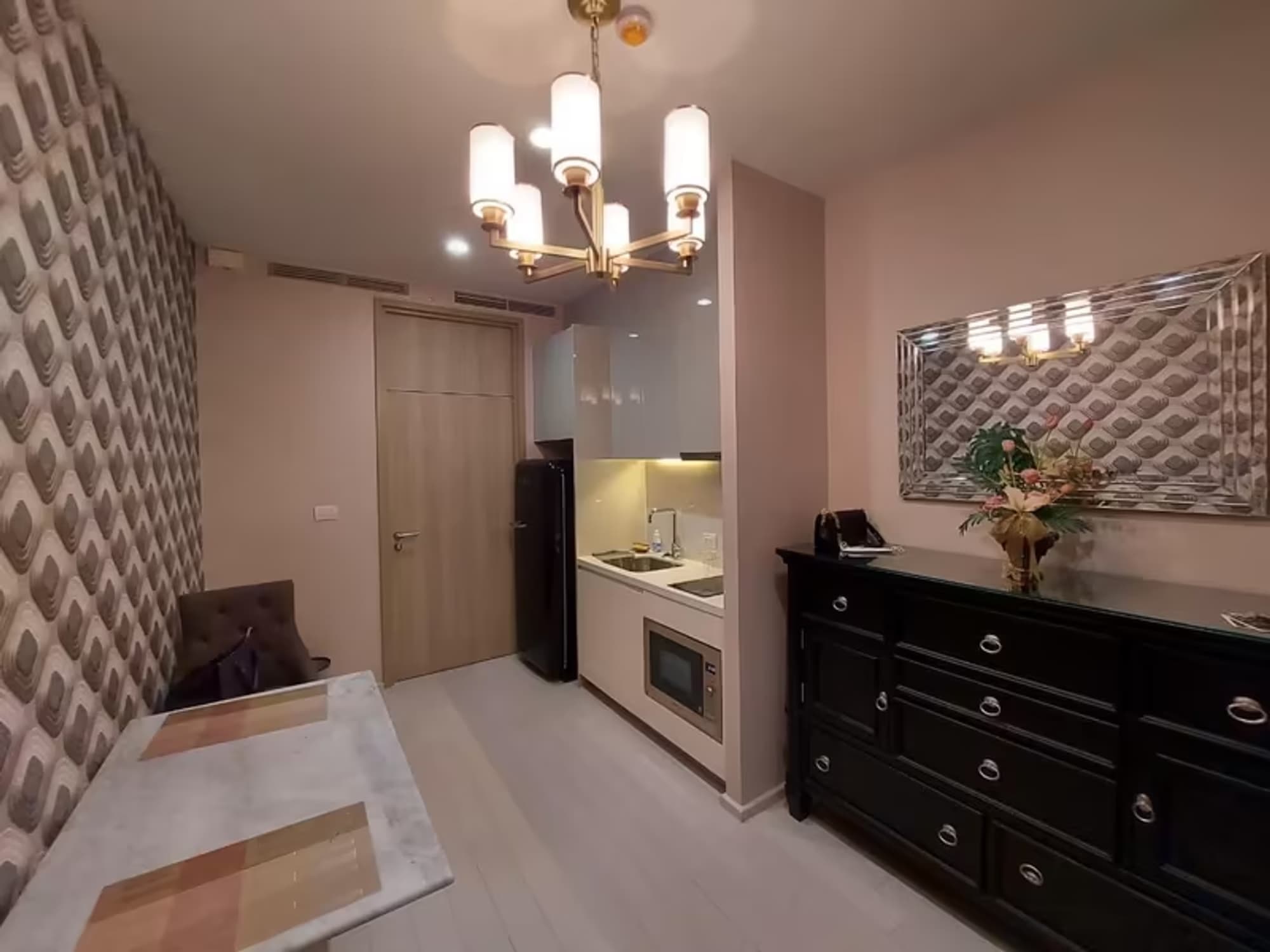 1 Bedroom Condo - Image 7