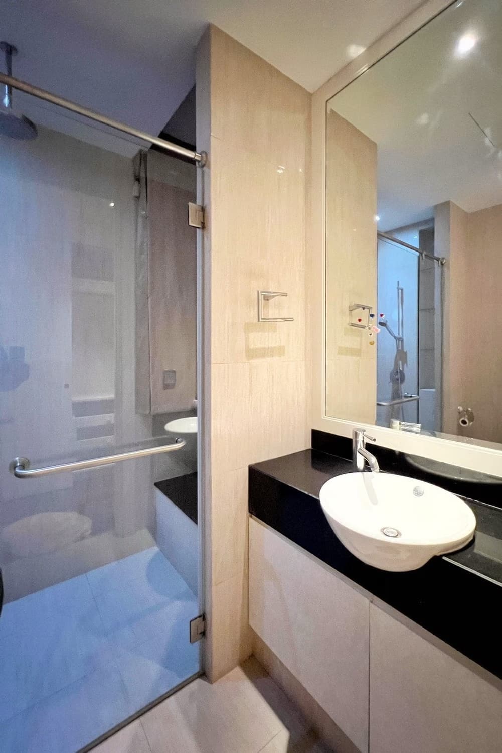 2 Bedroom Condo - Image 27