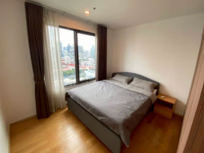 2 Bed Condo for Rent in Ratchathewi