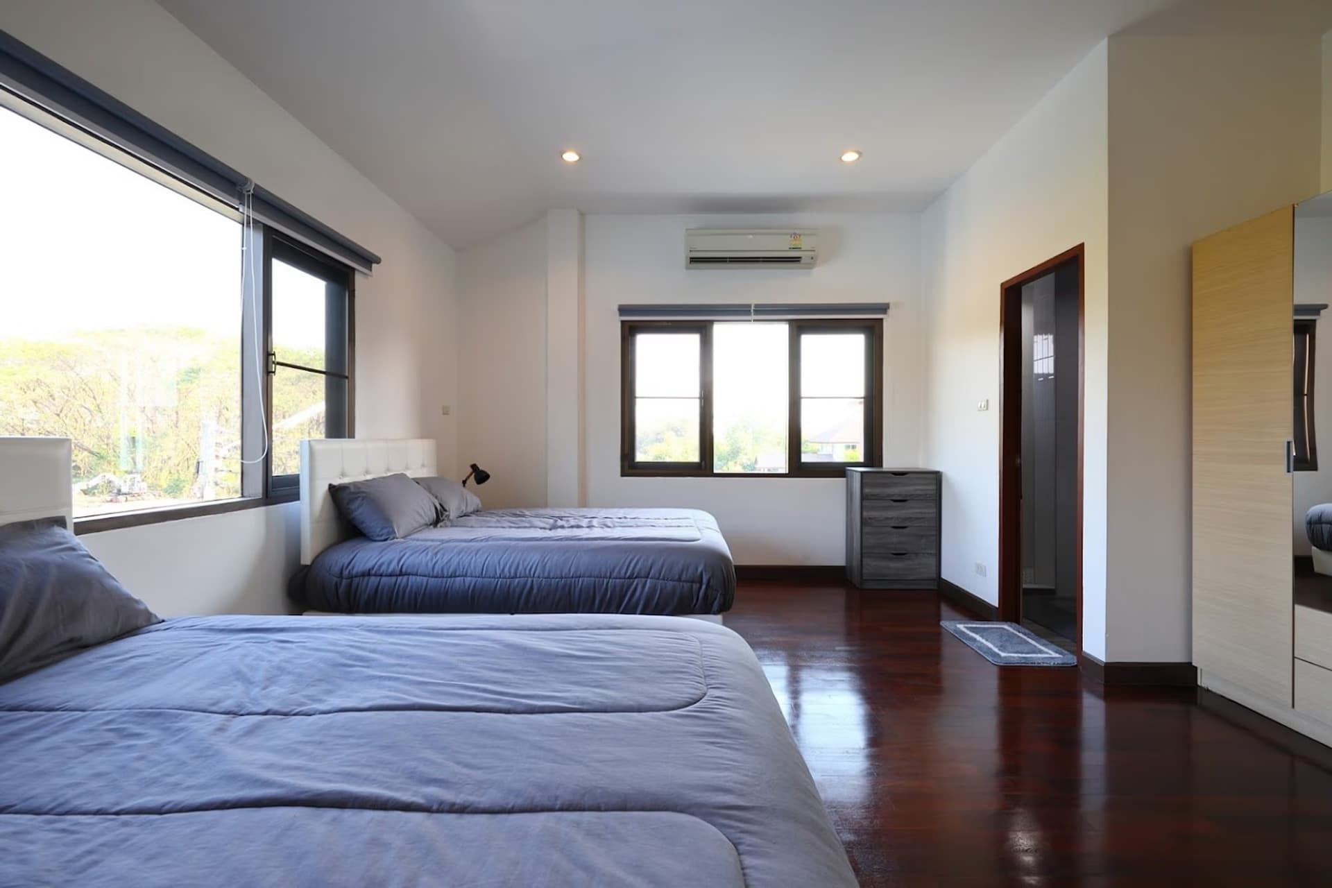9 Bedroom Pool Villa - Image 31