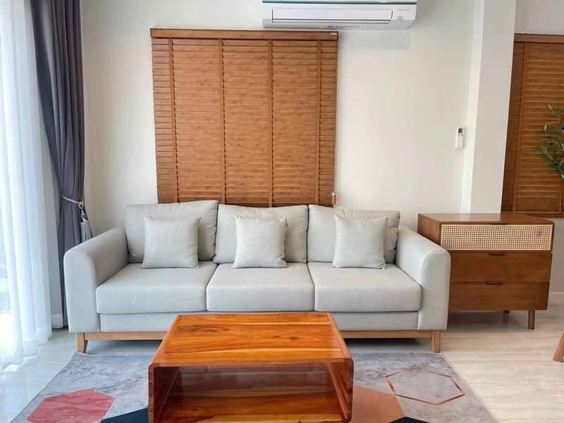 4 Bed House for Rent in Mueang Chiang Mai