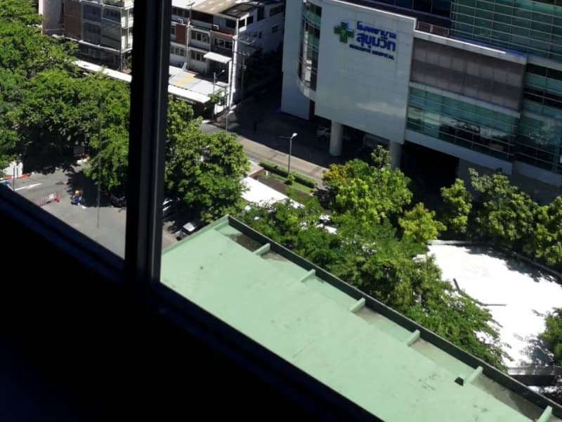null Bed Condo for Rent  Near Ekkamai BTS