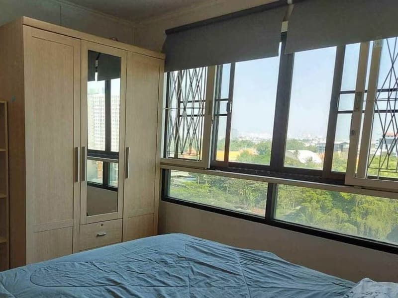 1 Bedroom Condo
