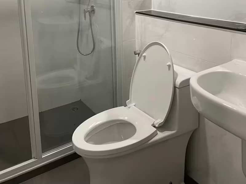 1 Bedroom Condo