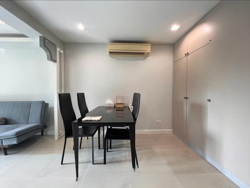 1 Bed Condo for Sale in Watthana