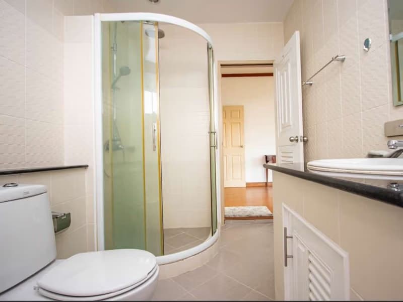 4 Bed House for Rent in San Kamphaeng