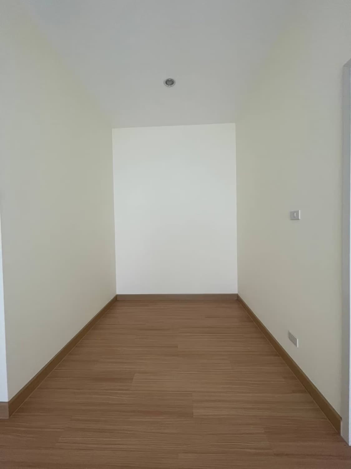 3 Bed House for Rent in San Kamphaeng - Image 5