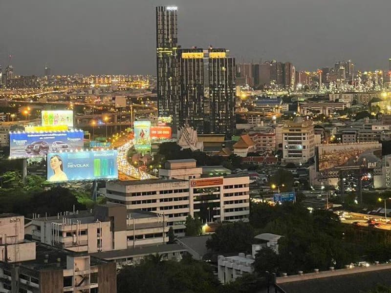 1 Bed Condo for Sale in Khlong Toei