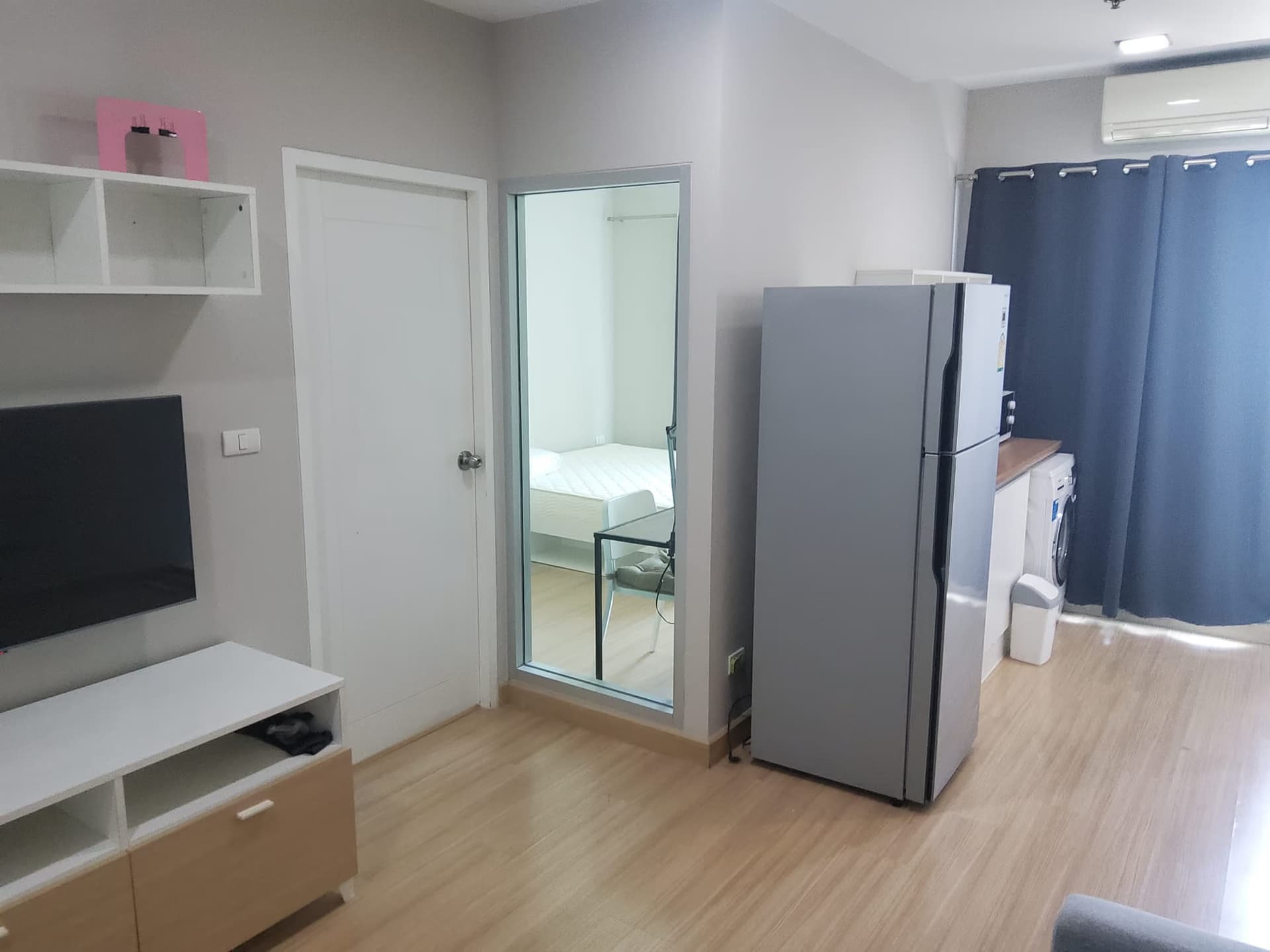 1 Bed Condo for Rent in Pathum Wan - Image 2