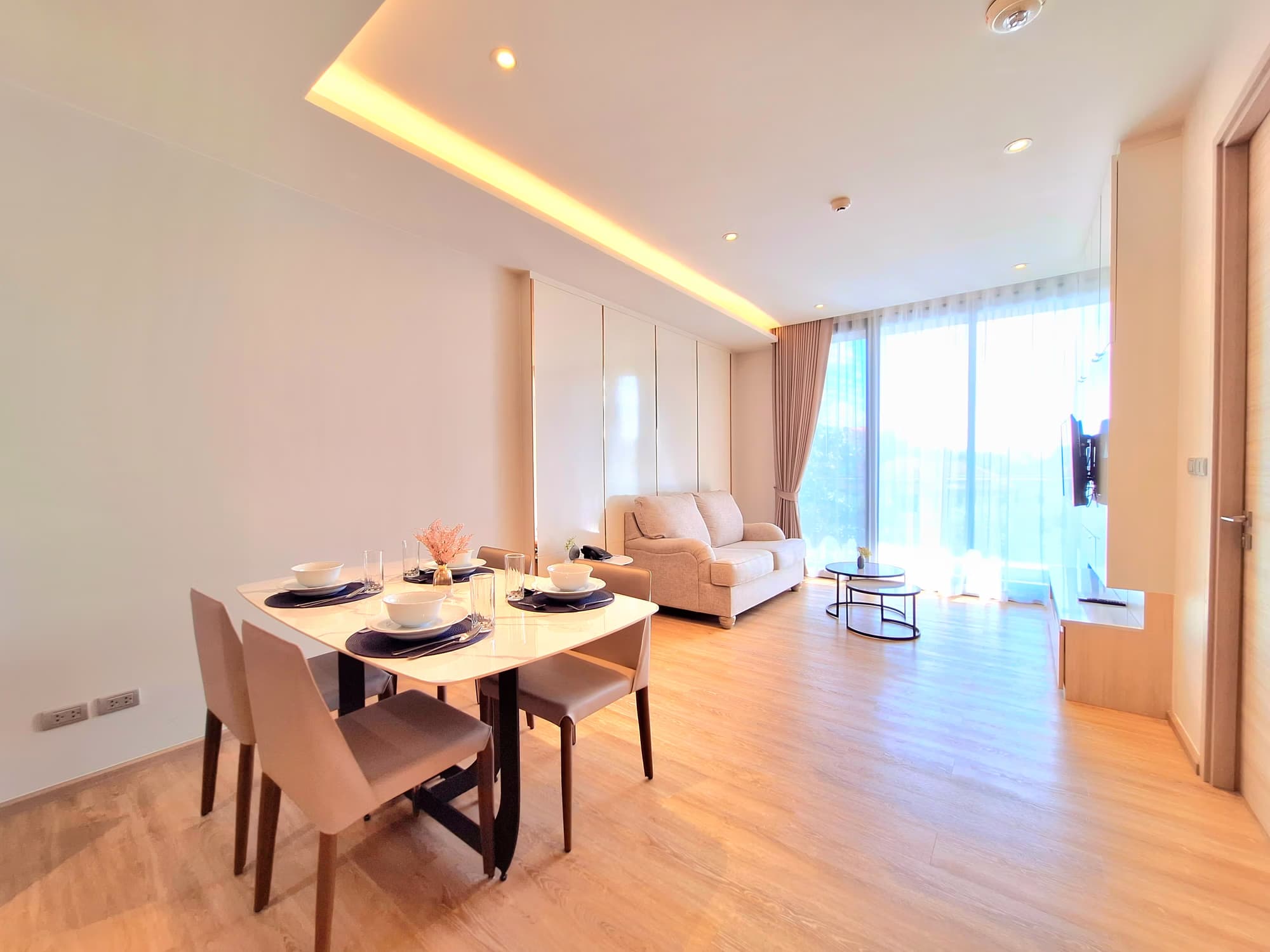 Condo for Rent at Bearing Residence - Image 2