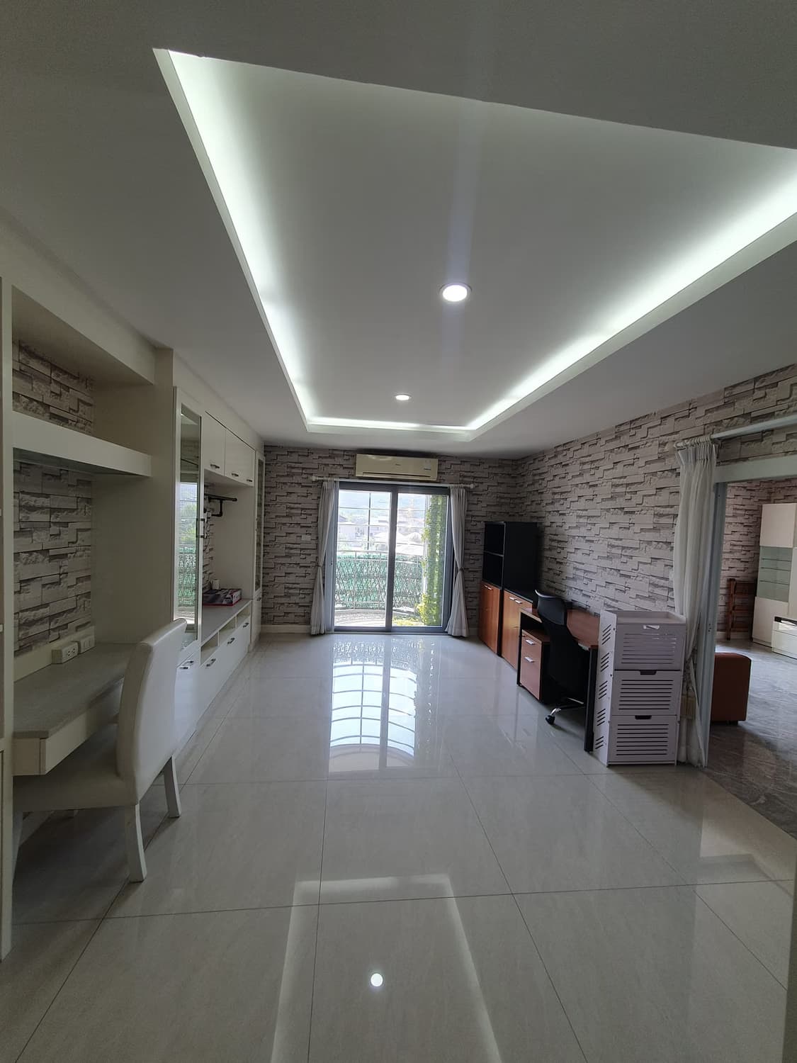 2 Bed Condo for Sale in Mueang Chiang Mai - Image 2