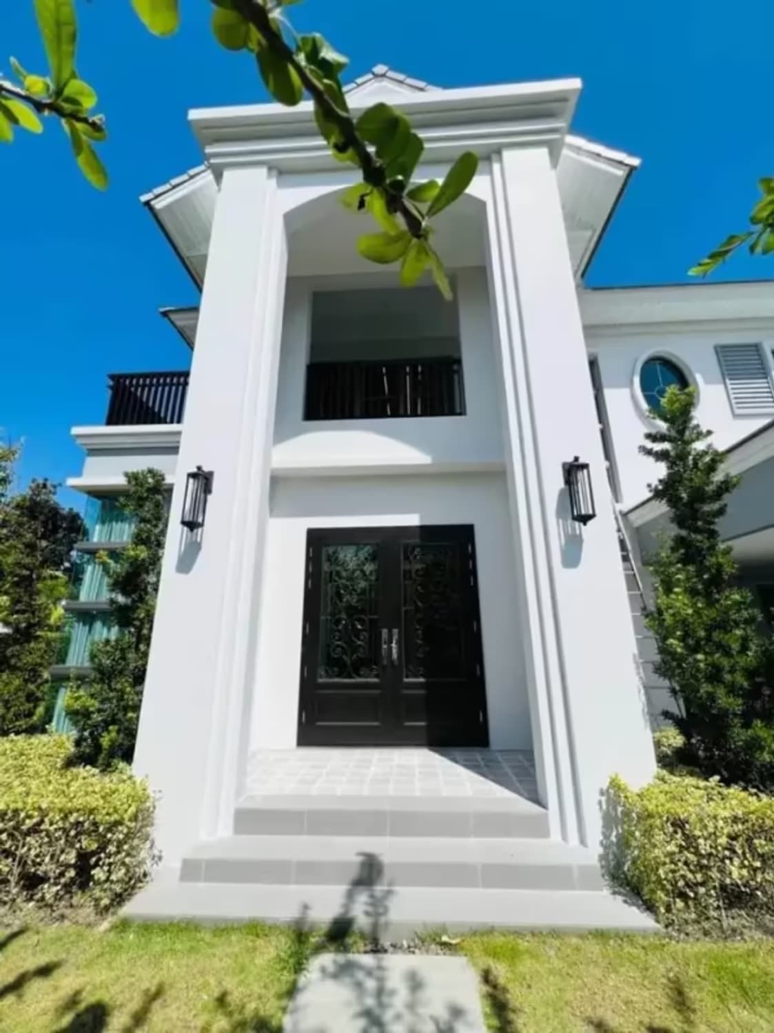 4 Bedroom House - Image 5