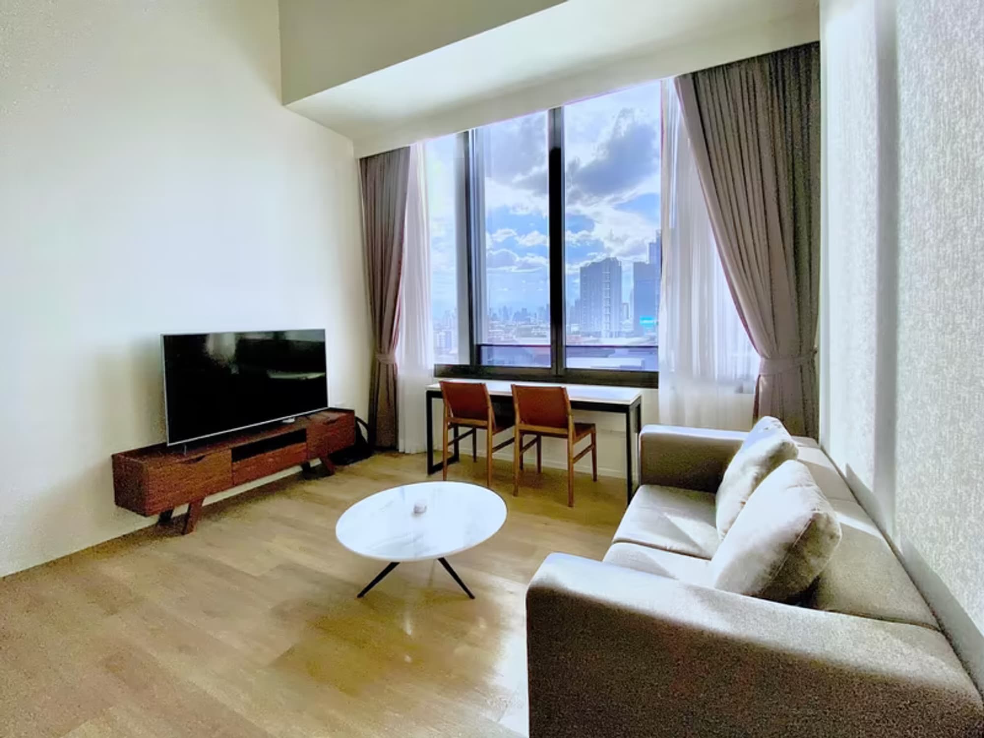 Condo for Rent at Siamese Sukhumvit 87 - Image 4