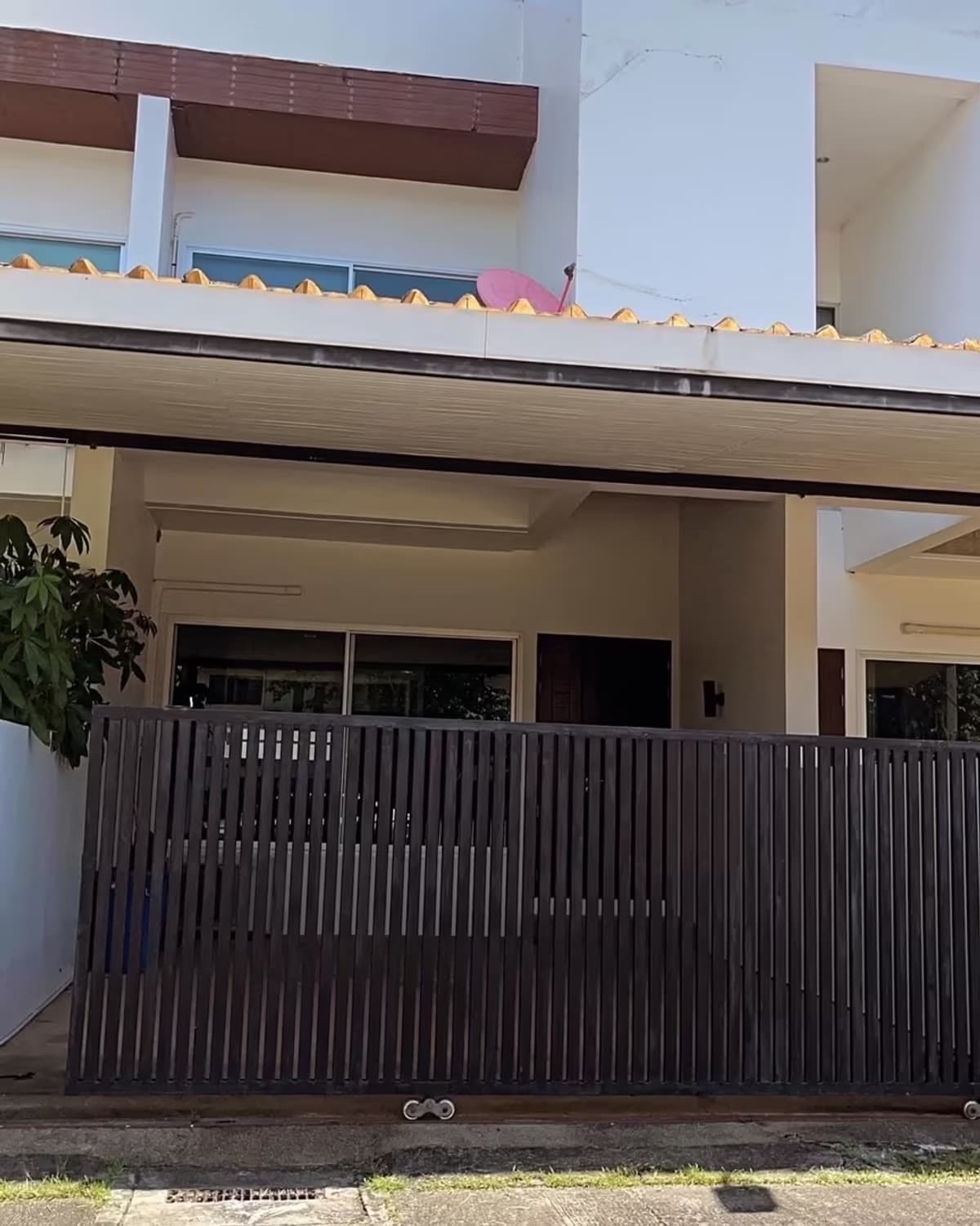 Townhouse for Rent at Summakorn Village - Image 5