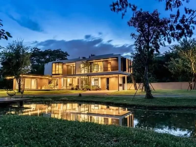 4 Bedroom House