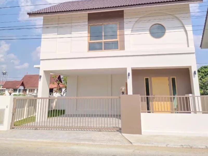 4 Bed House for Rent in Hang Dong