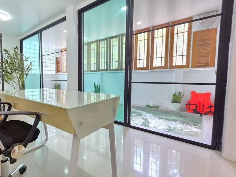 4 Bed House for Rent and Sale in Hang Dong District