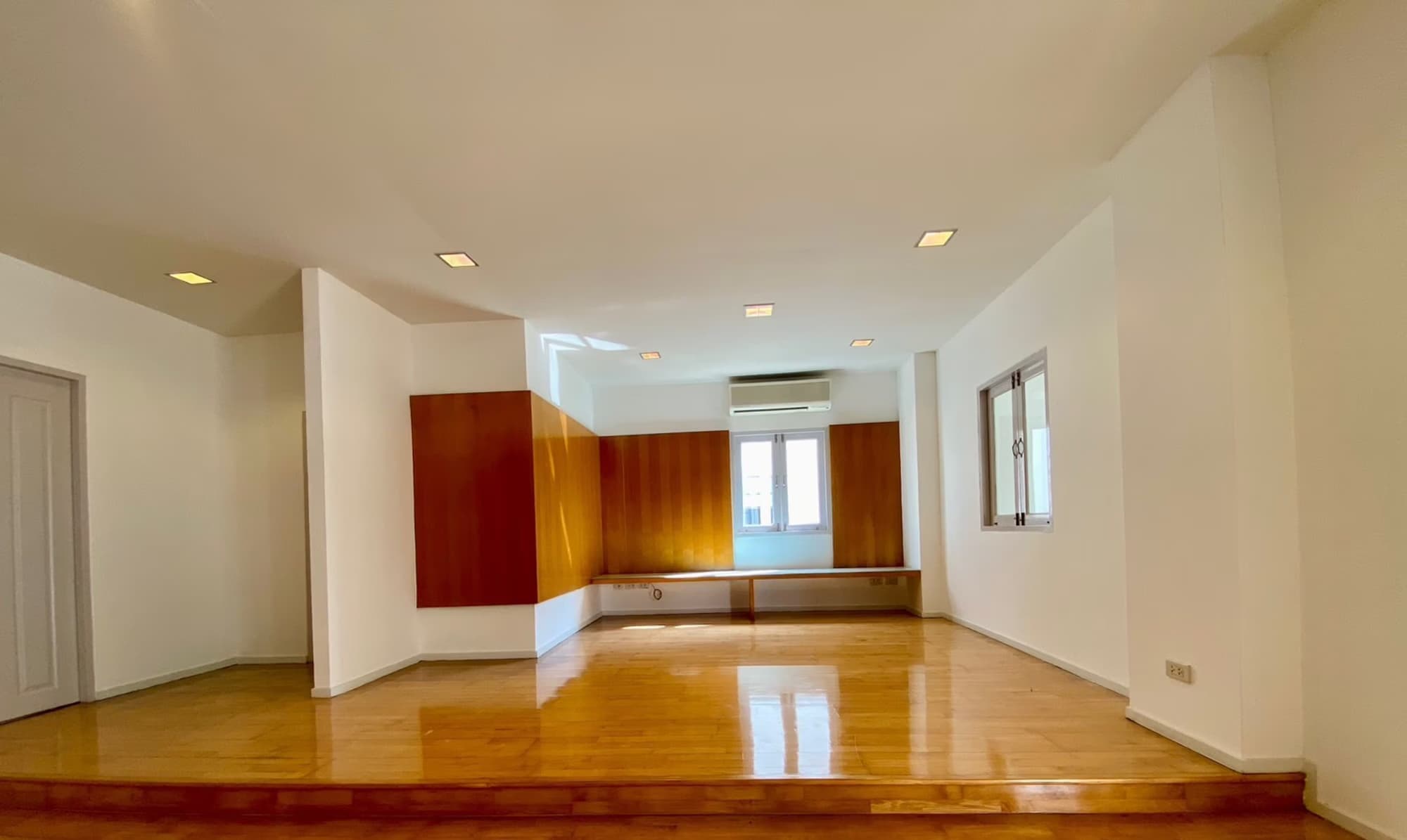 3 Bedroom House - Image 3