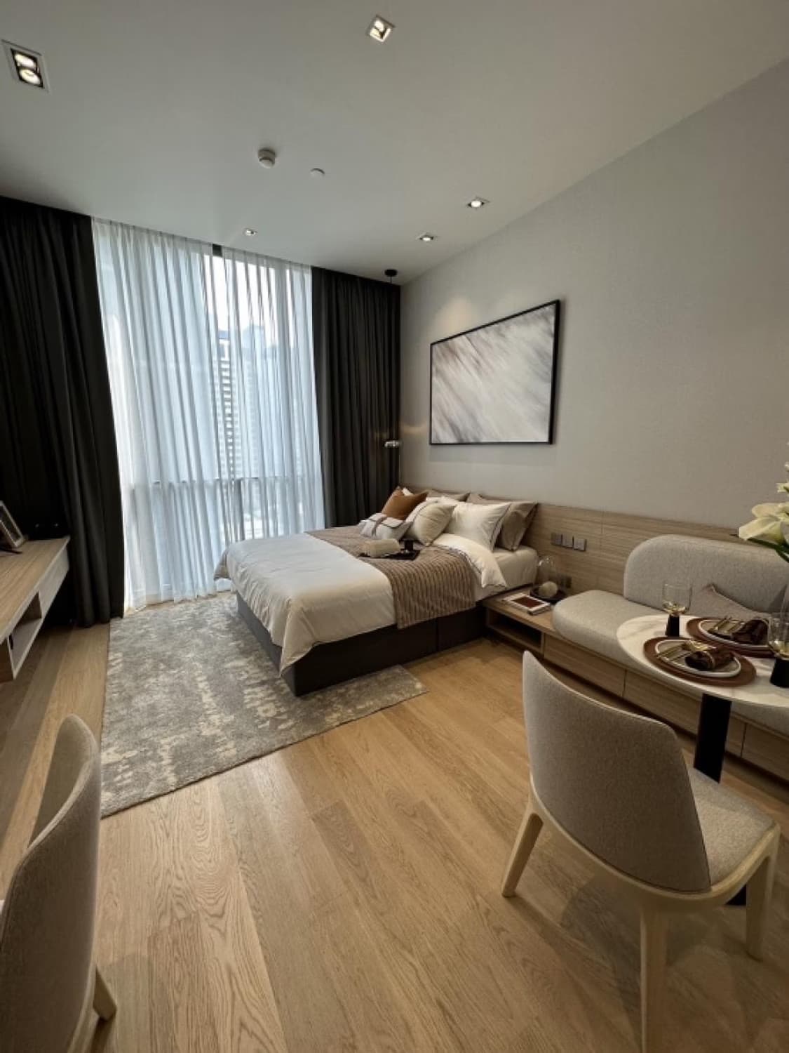 Condo for Rent at 28 Chidlom by SC Asset - Image 11
