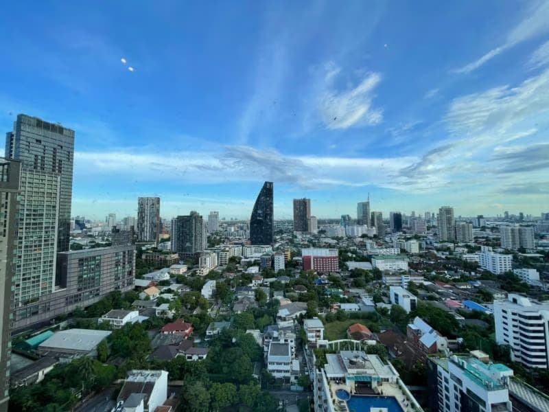 1 Bed Condo for Rent and Sale in Khlong Toei