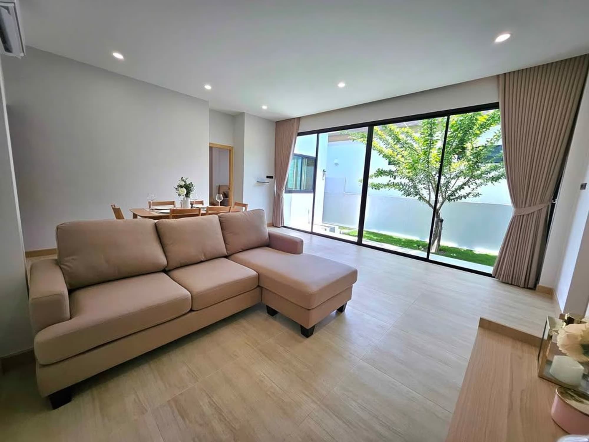 3 Bed House for Rent and Sale in Saraphi District - Image 4