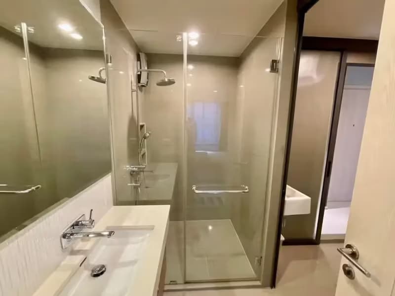 1 Bedroom Condo