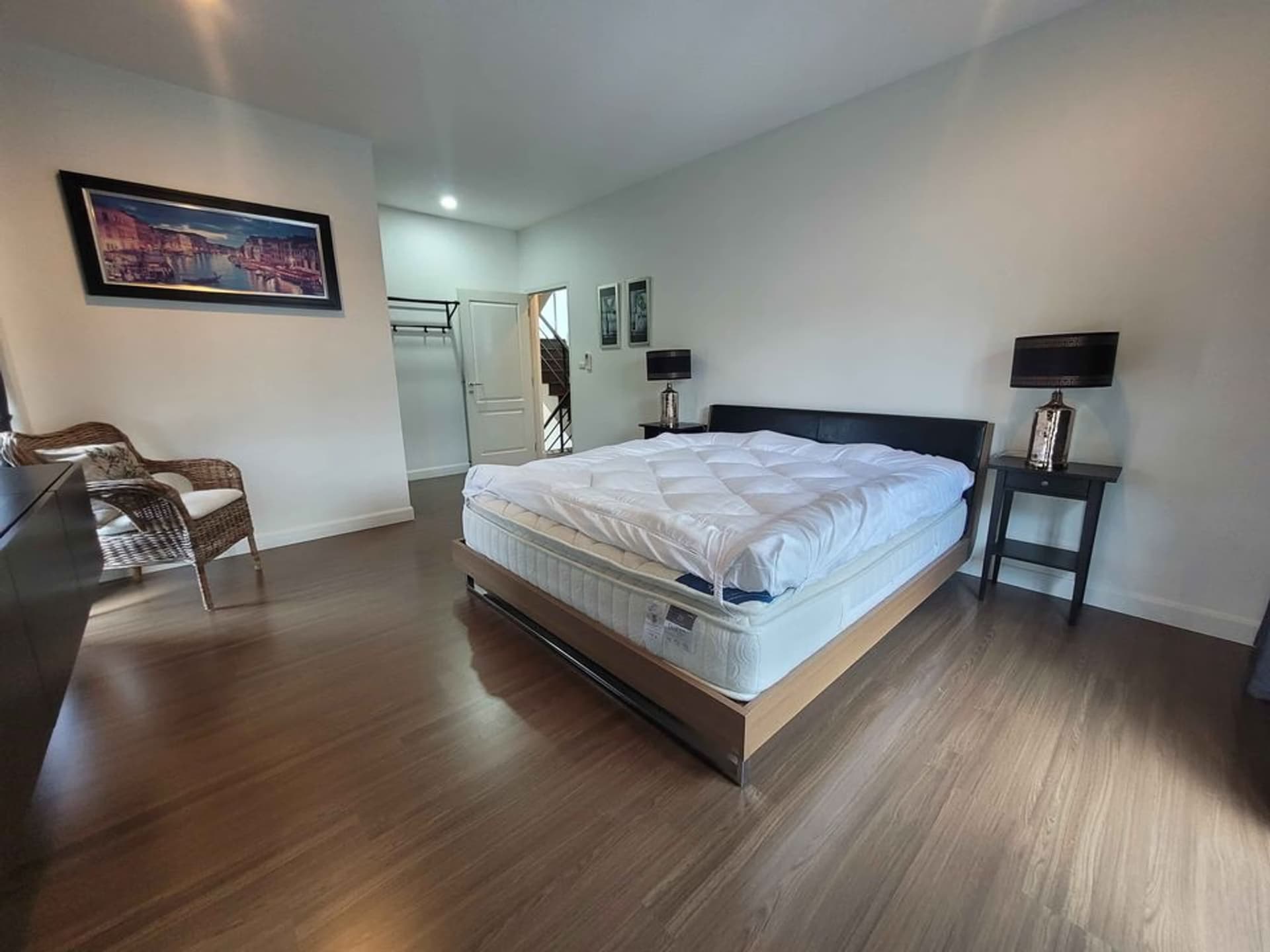  House for Rent, Sale at Baan Lumpini Suan Luang Rama 9 - Image 9