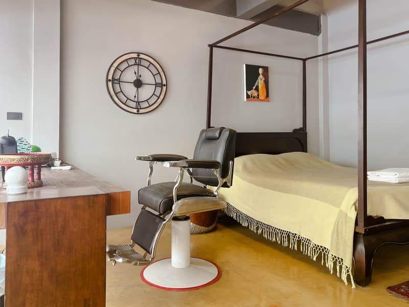 Townhouse for Sale in Old City. Good Investment Property