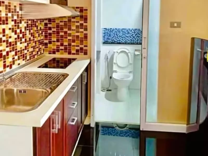 1 Bedroom Condo