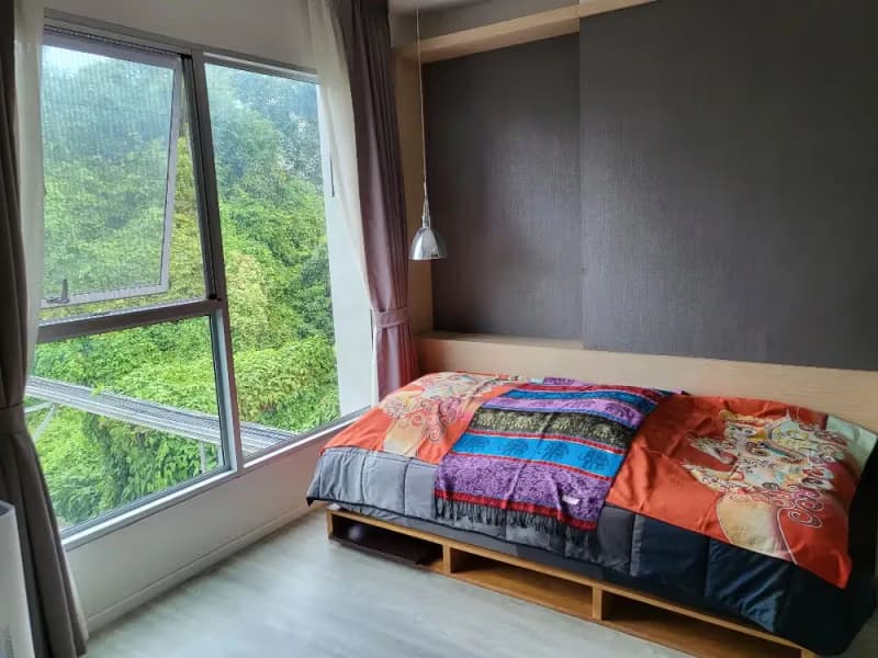 1 Bedroom Condo