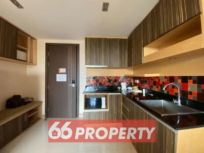 1 Bedroom Condo