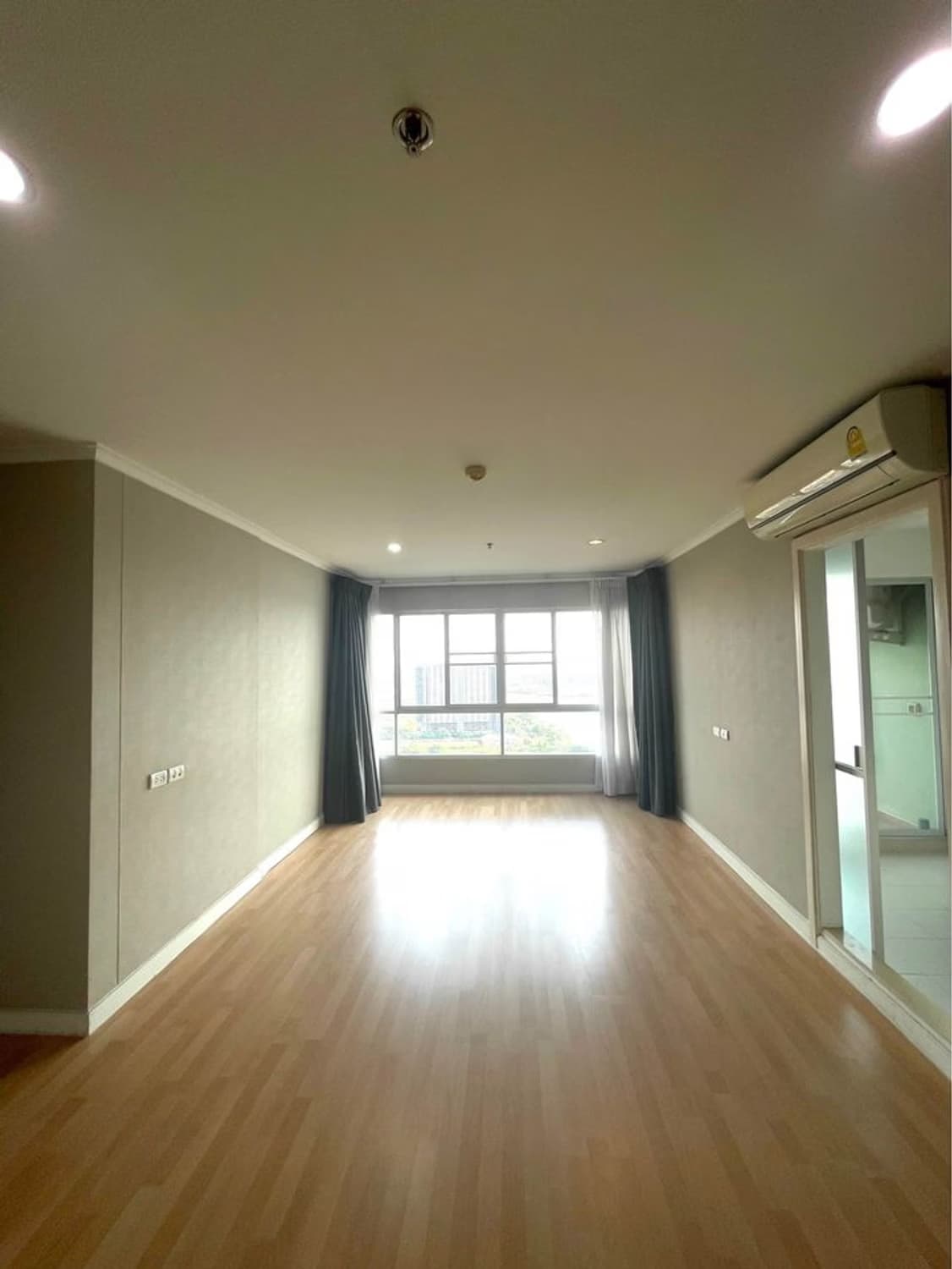 2 Bed Condo for Rent and Sale in Yan Nawa - Image 8