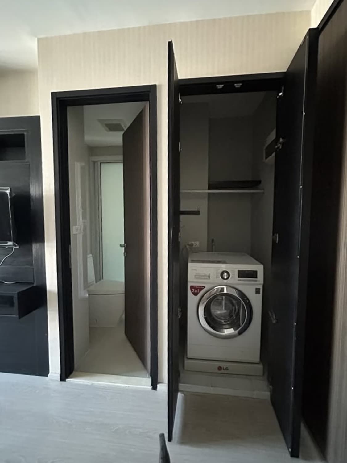 1 Bed Condo for Rent in Khlong Toei - Image 5