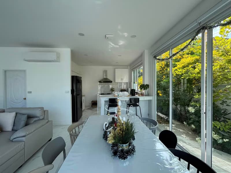 5 Bed House for Rent in Lat Krabang
