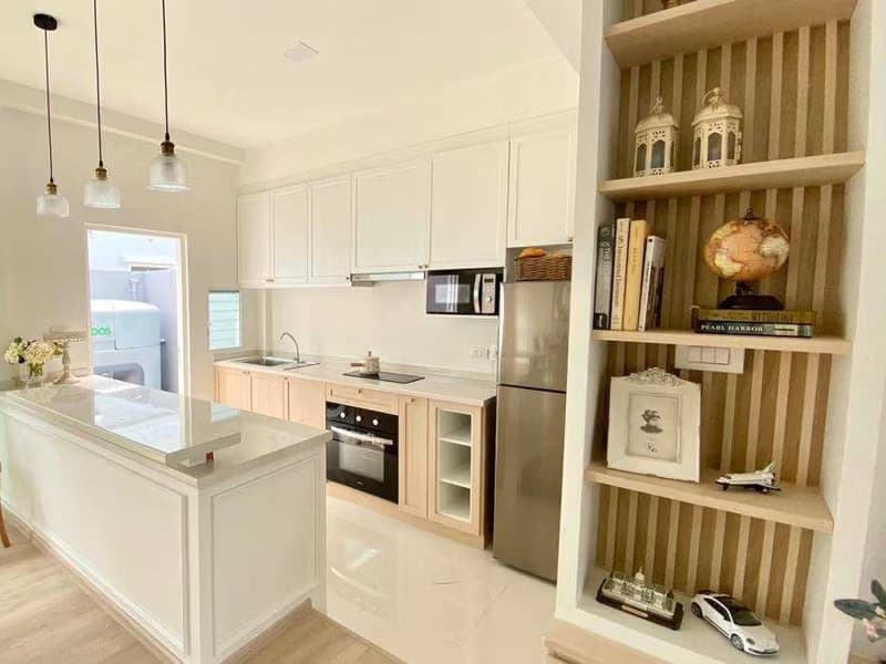 3 Bed Townhouse for Rent and Sale in Prawet