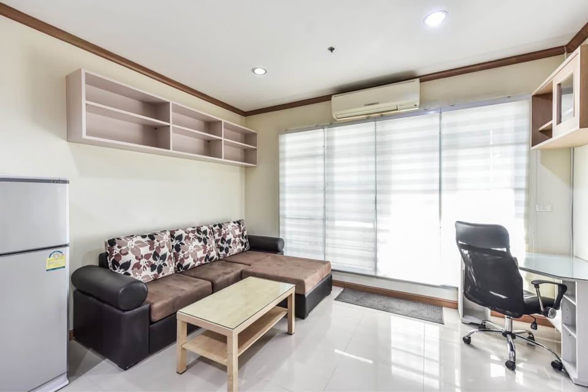 1 ห้องนอน คอนโด สำหรับ จำหน่าย ใน Ratchathewi - Image 2