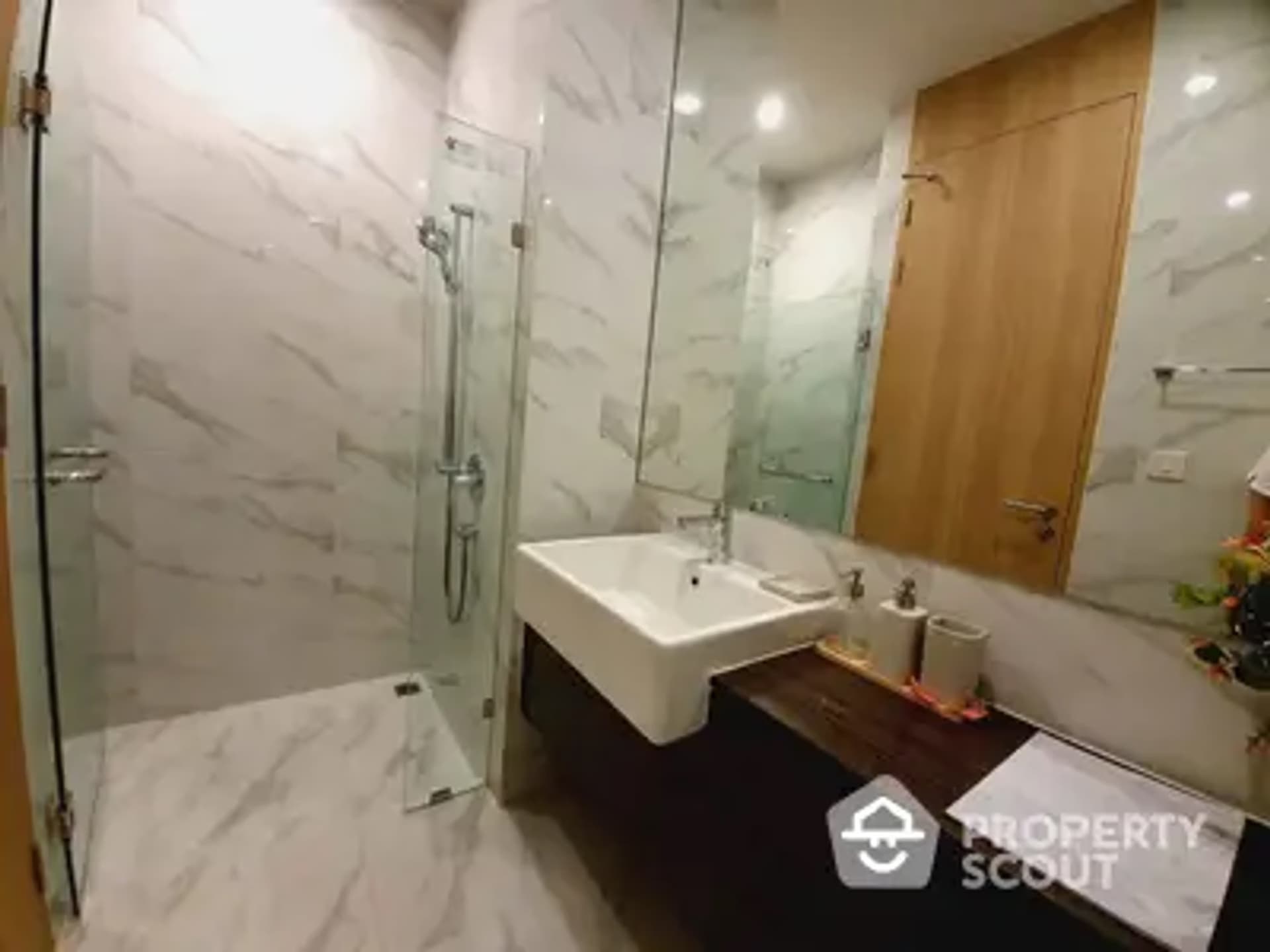 Condo for Sale at Noble BE19 Sukhumvit - Image 8