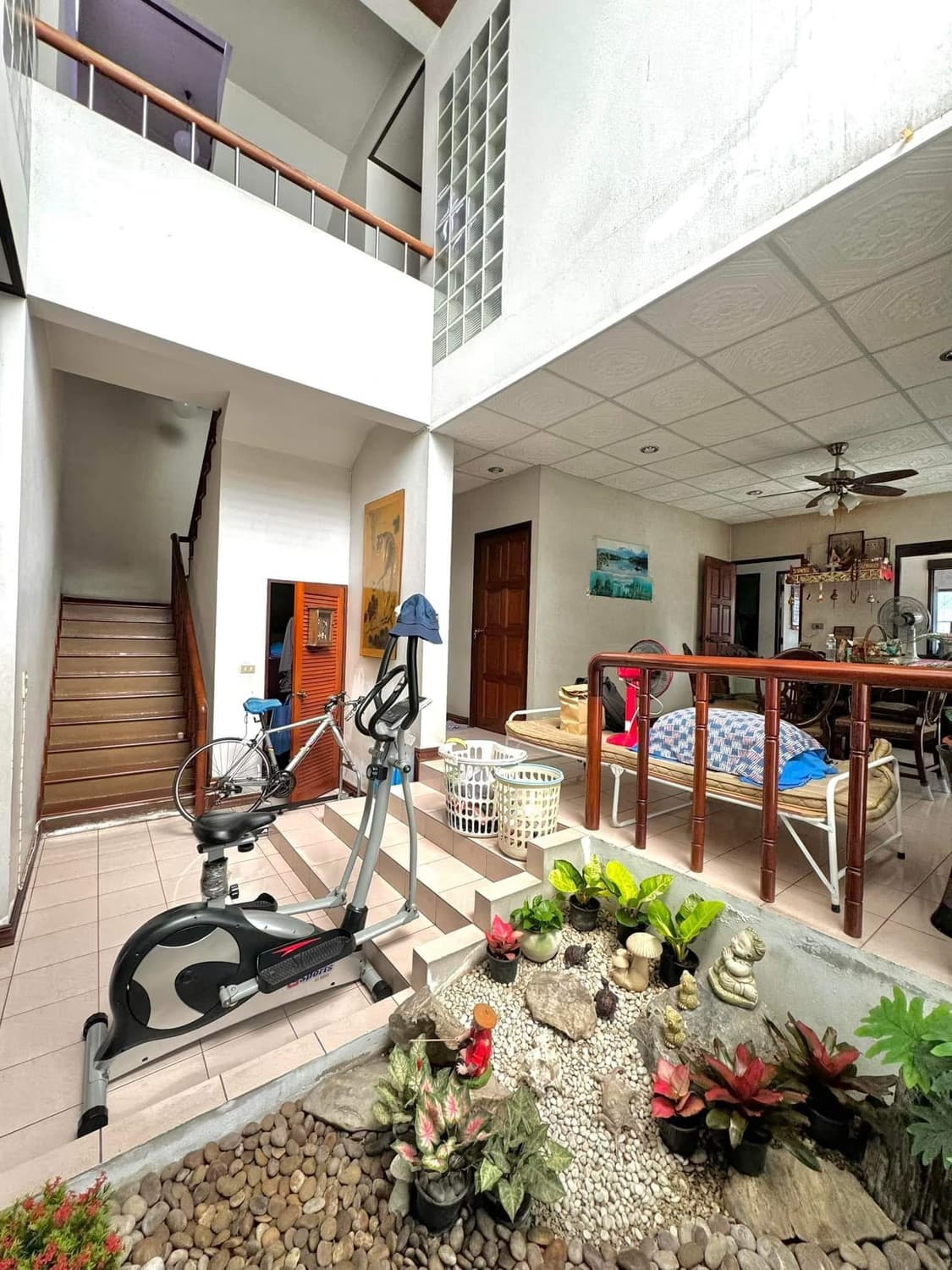 4 ห้องนอน บ้าน สำหรับ ขาย ใน Sathon - Image 8