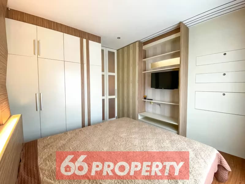 1 Bedroom Condo