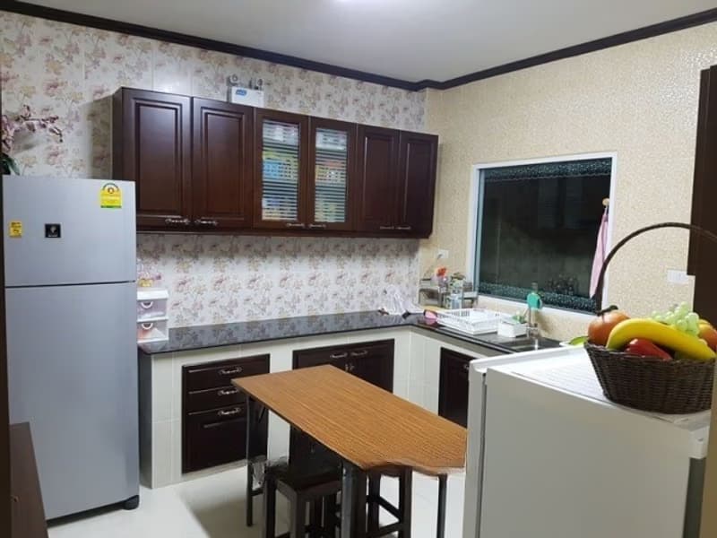 5 Bed House for Sale in San Kamphaeng