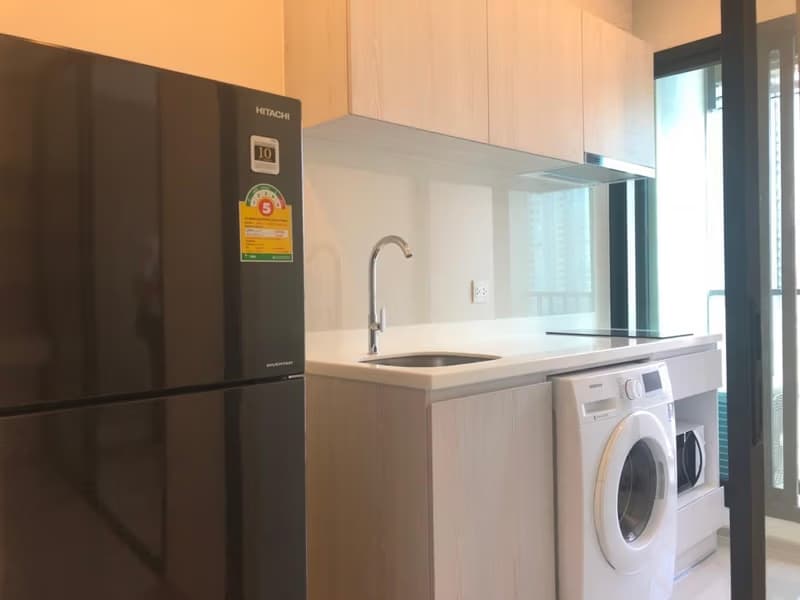1 Bed Condo for Rent in Huai Khwang